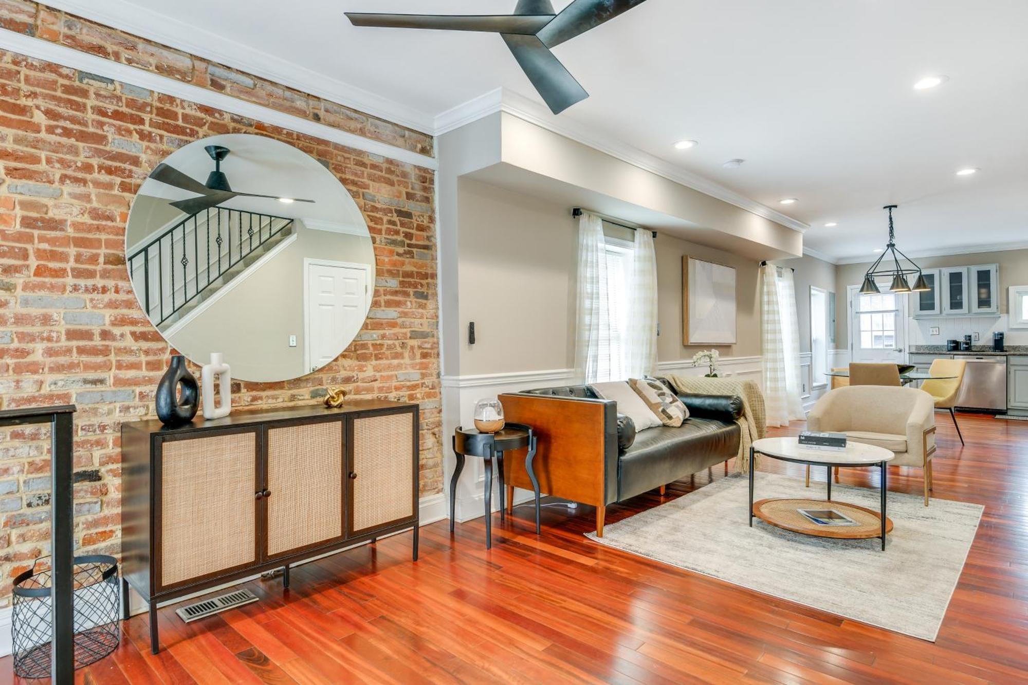 Holiday home Charming Getaway About 1 Mi To Downtown! Baltimore