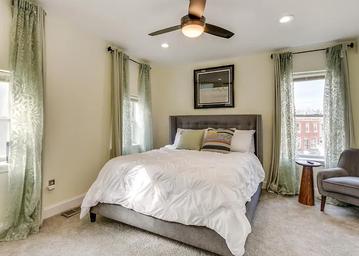 Charming Baltimore Getaway About 1 Mi To Downtown!