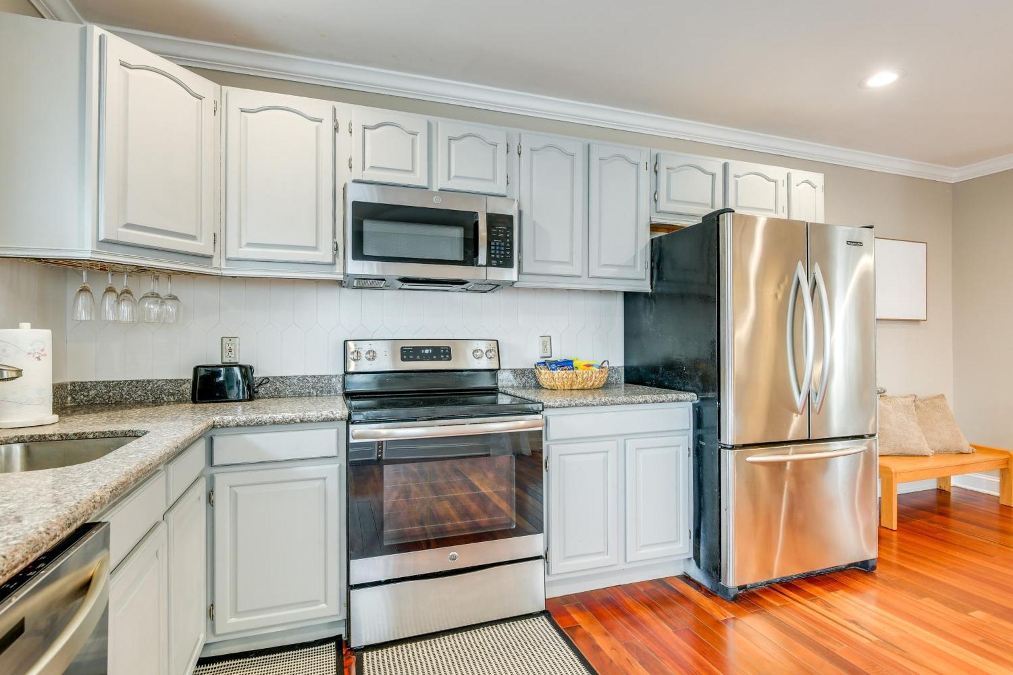 Charming Getaway About 1 Mi To Downtown! Baltimore