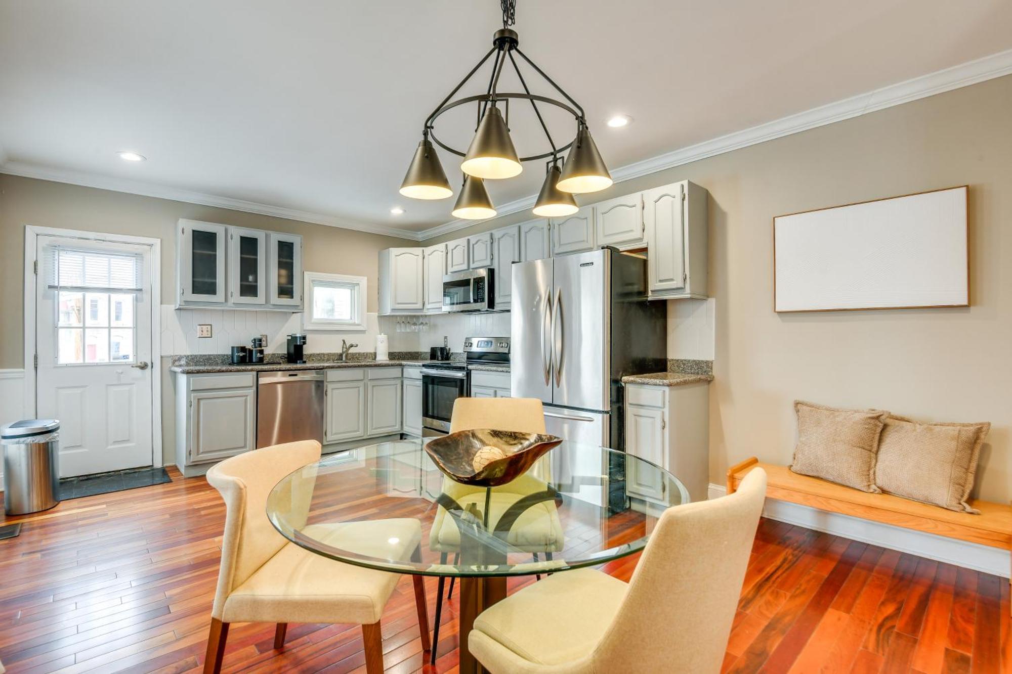 Charming Getaway About 1 Mi To Downtown! * Baltimore