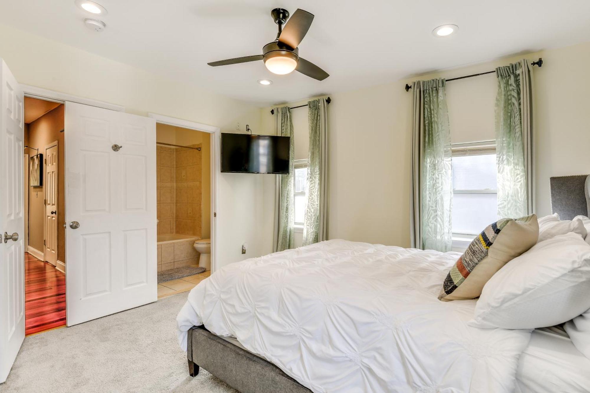 Charming Getaway About 1 Mi To Downtown! Baltimore